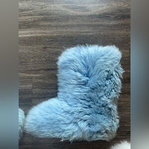 UGG FLUFF MOMMA BOOTS
